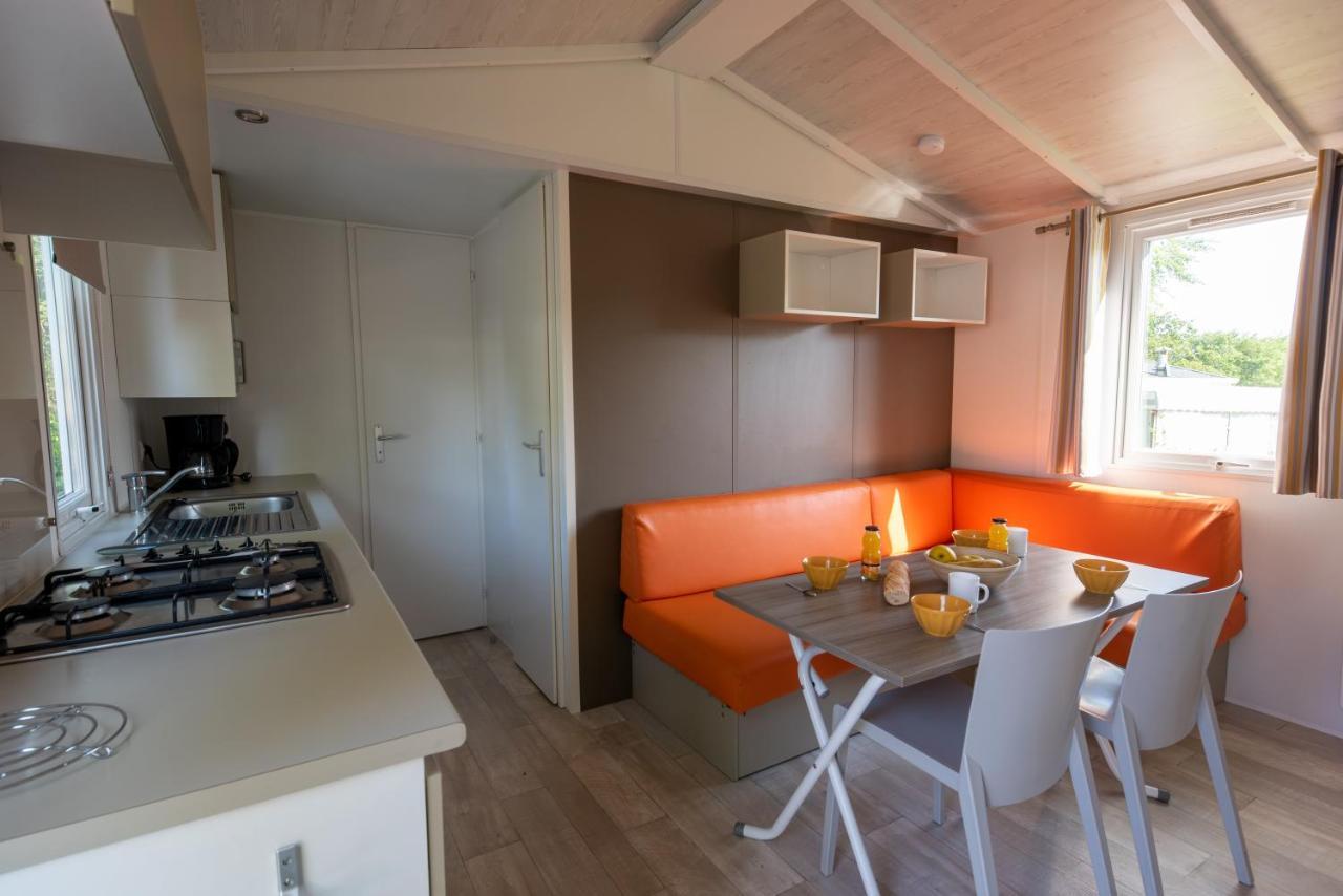 Camping Les Falaises De Toussaint 외부 사진